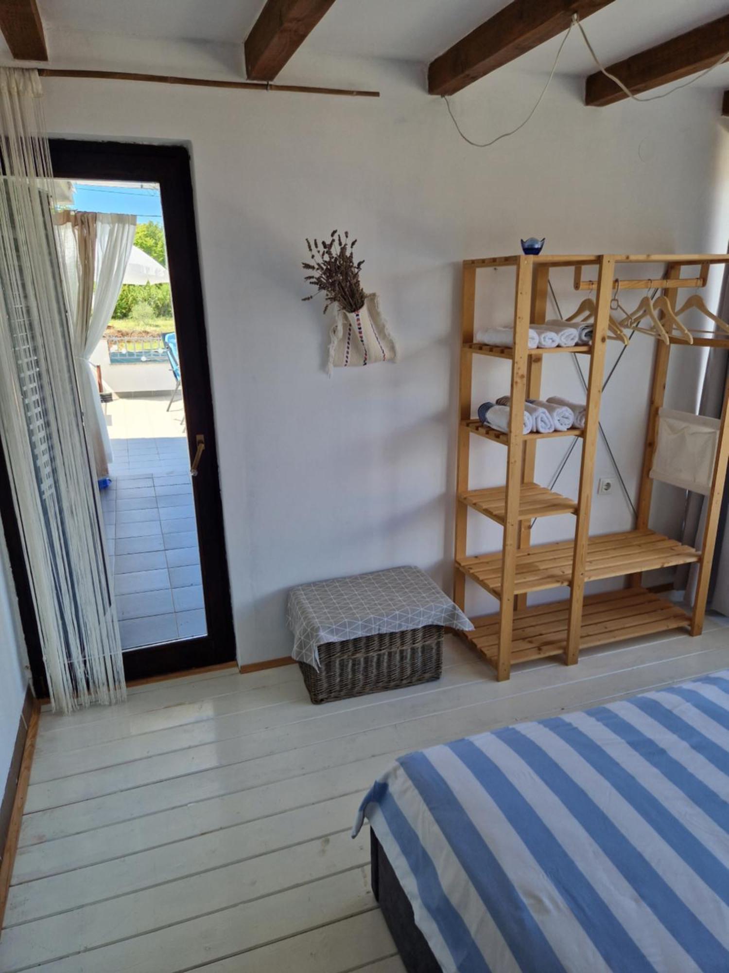 Apartment Buric Zupanje Luaran gambar
