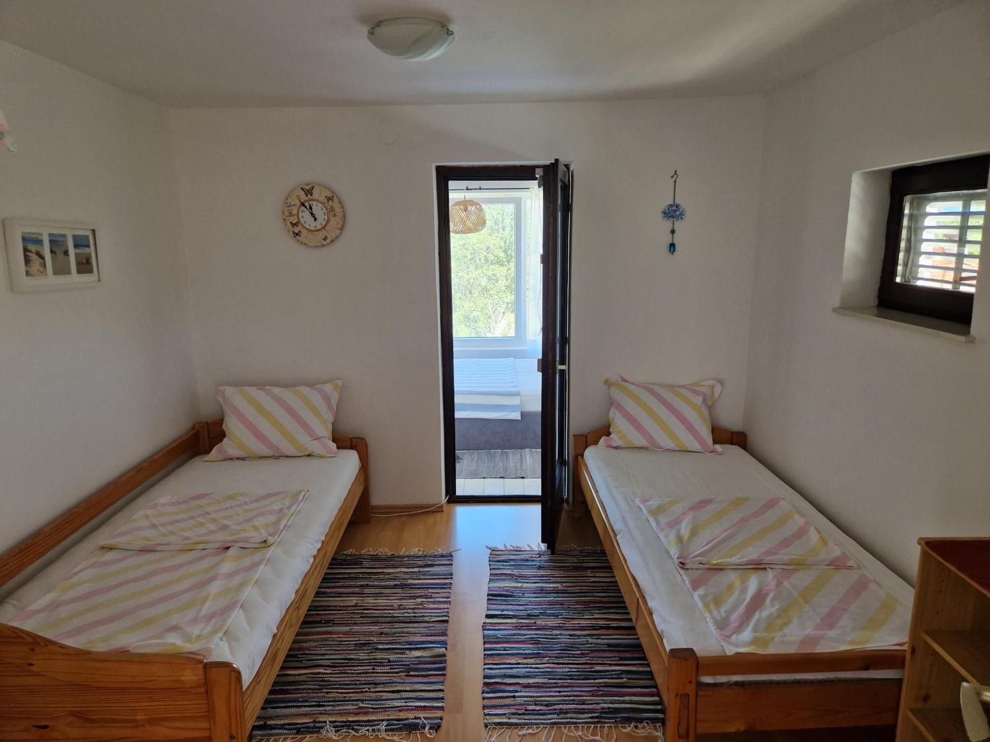 Apartment Buric Zupanje Luaran gambar